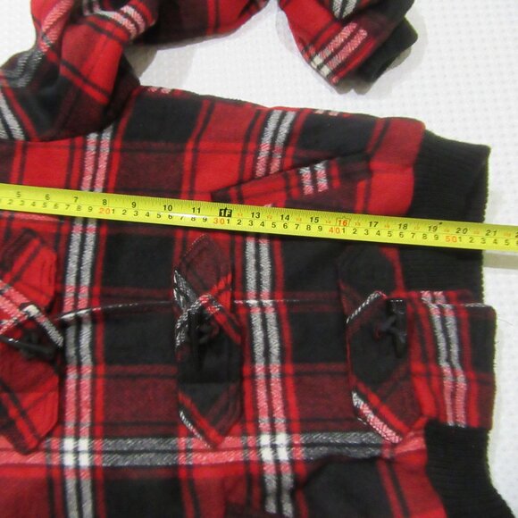 FIRM PRICE  Red Plaid Coat  Size Medium- Bomber Style- Like New - Picture 7 of 15